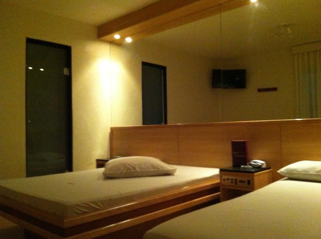 Encontros (adults Only) Hotel do amor 2*